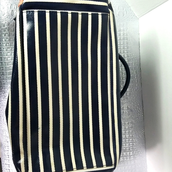 KATE SPADE WATSON LANE STEVIE DIAPER BAG NAVY/ WHI - Picture 2 of 10